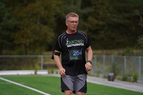 Coachloyd_sandneshalv1608.JPG