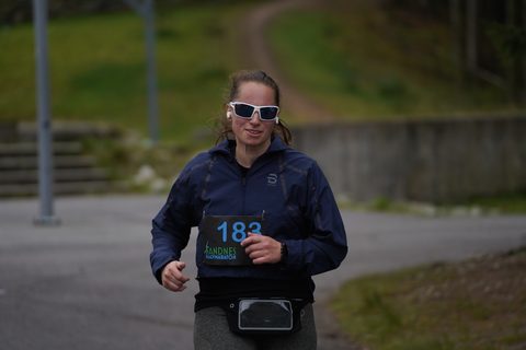 Coachloyd_sandneshalv1673.JPG