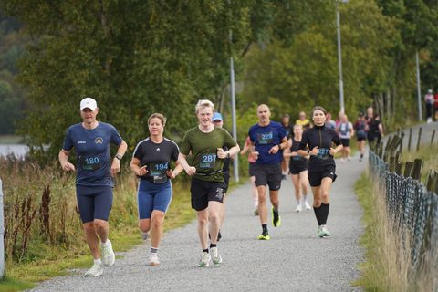 Coachloyd_sandneshalv0364.JPG