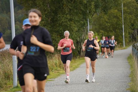 Coachloyd_sandneshalv0376.JPG