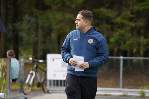 Coachloyd_sandneshalv0629.JPG