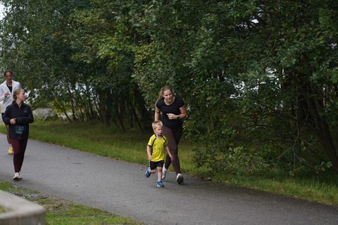Coachloyd_sandneshalv0910.JPG
