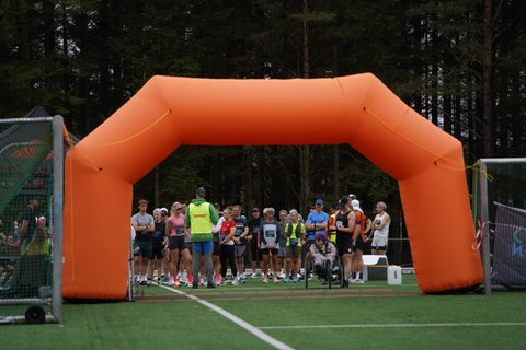 Coachloyd_sandneshalv0970.JPG