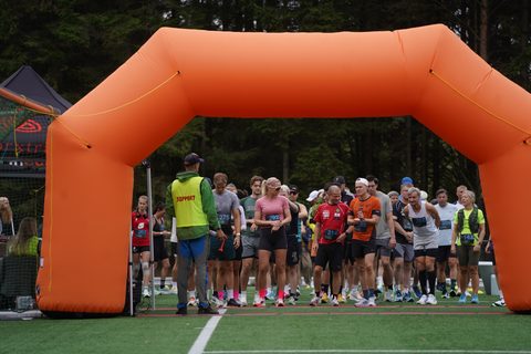 Coachloyd_sandneshalv0974.JPG
