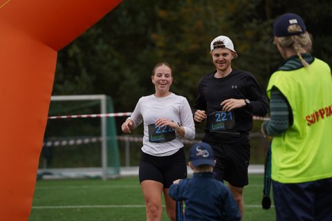Coachloyd_sandneshalv1517.JPG
