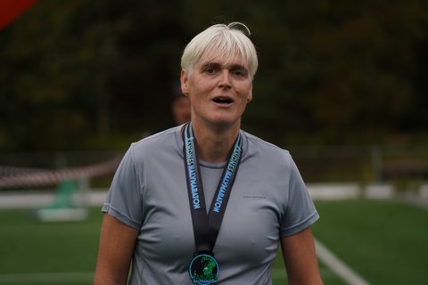 Coachloyd_sandneshalv1647.JPG