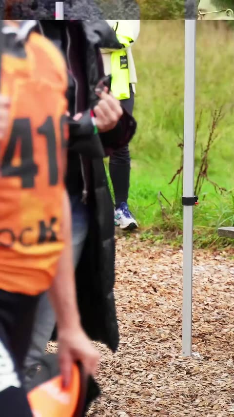sony-ez-04 - før start ved teltet.mp4